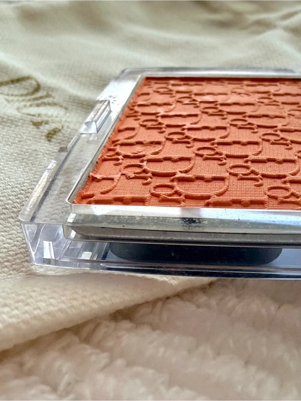 Dior Rosy Glow in shade 004 Coral BN (with flaw) + Dust Bag Discontinued Shade